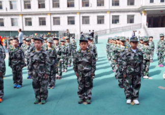 2019小學生軍訓活動報道 小學生軍訓新聞稿