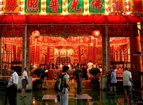 中元節(jié)思念親人的傷感說說 七月半寄托哀思親人的句子 中元節(jié)思念親人的傷感說說 七月半寄托哀思親人的句子