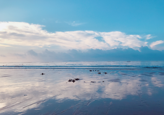 帶孩子游泳的心情說說 帶孩子游泳說說朋友圈