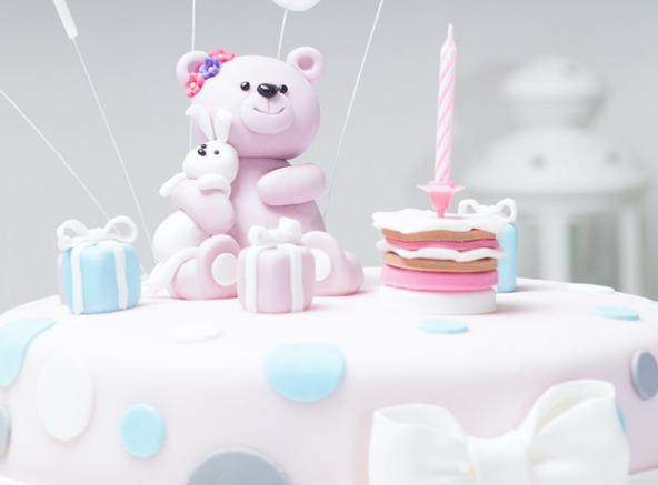 寶寶第一次在幼兒園過生日朋友圈說說 寶寶在幼兒園過的第一個(gè)生日祝福語