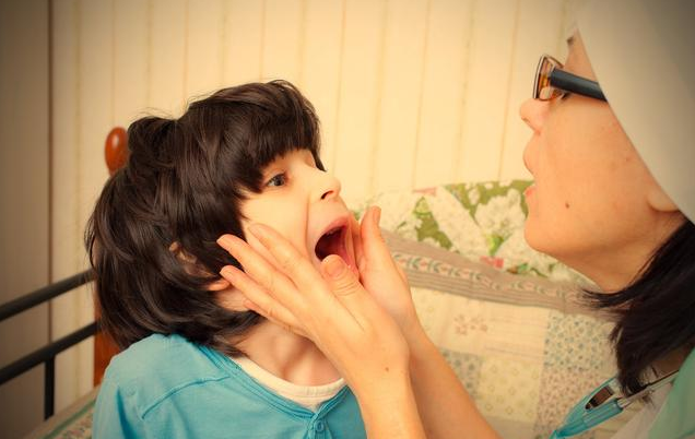 孩子腺樣體肥大要手術(shù)切除嗎 腺樣體肥大手術(shù)有什么風(fēng)險