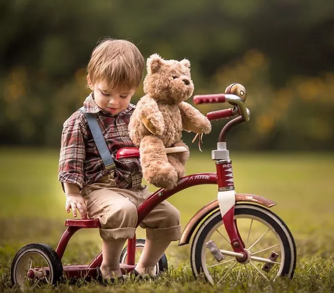 見證孩子成長的朋友圈感悟說說 見證孩子長大的說說短語 見證孩子成長的朋友圈感悟說說 見證孩子長大的說說短語