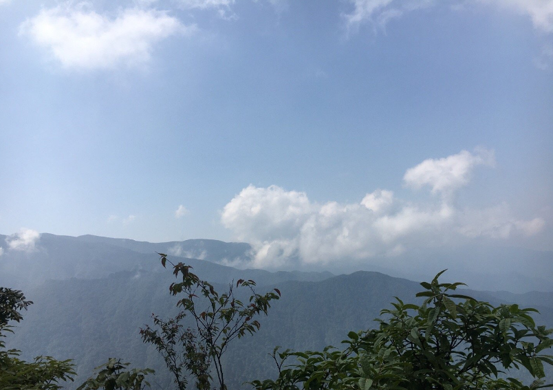 去梵凈山旅游心情句子 梵凈山旅游微信說說朋友圈 去梵凈山旅游心情句子 梵凈山旅游微信說說朋友圈