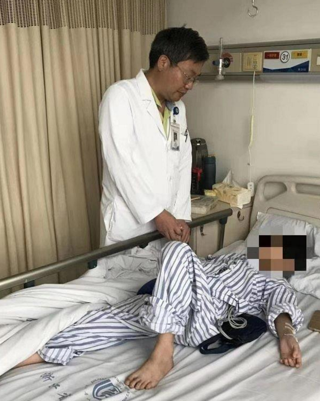 趕暑假作業趕出心臟病是怎么回事 趕暑假作業趕出心臟病是作業太多了嗎