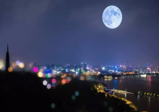 一個(gè)人過(guò)中秋節(jié)的心情說(shuō)說(shuō) 一個(gè)人過(guò)中秋怎么發(fā)朋友圈