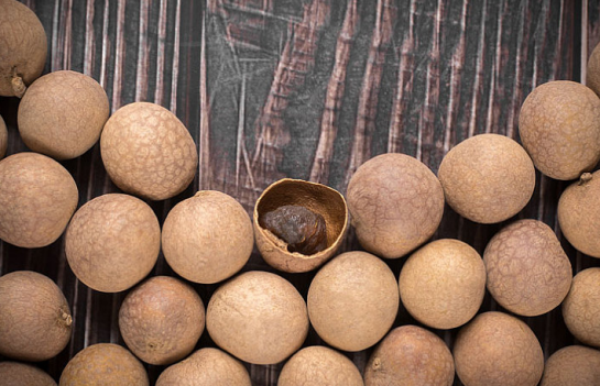 白露吃龍眼是為什么 吃龍眼一顆頂只雞的由來 白露吃龍眼是為什么 吃龍眼一顆頂只雞的由來