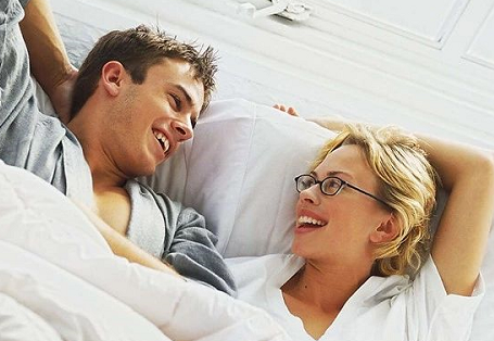 男性高潮時女性應(yīng)該怎么做 讓他達(dá)到高潮正確的方法 