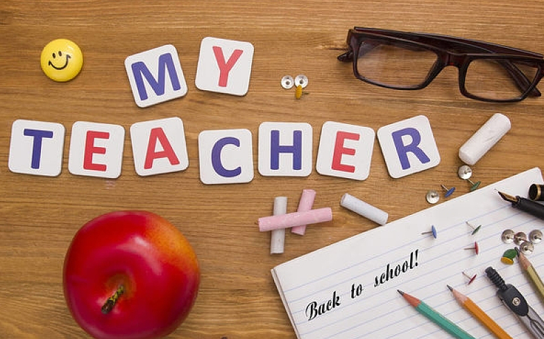 教師節贊美老師的話語 教師節祝福表達感恩的心情句子