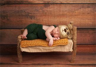 寶寶出現頭垢要處理嗎 孩子出現乳痂怎么辦好