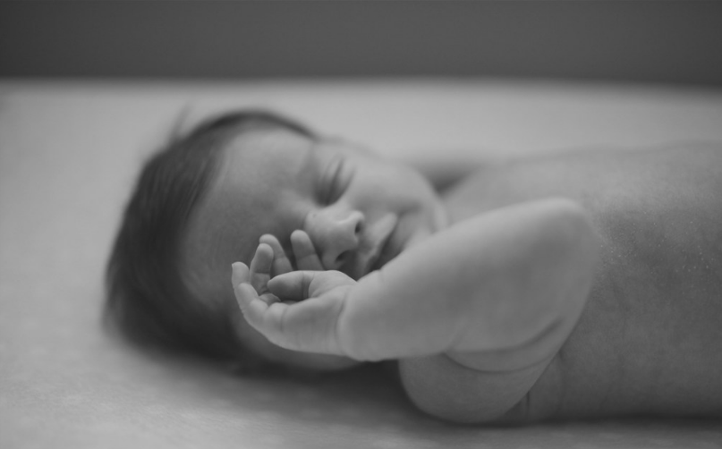 第一次給寶寶洗澡心情感慨 第一次給寶寶洗澡說說朋友圈