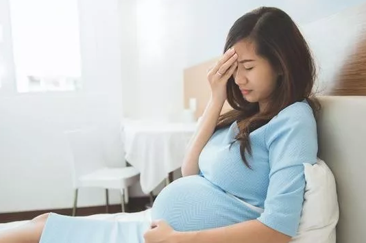 孕吐突然消失是胎停嗎 胎停有哪些癥狀