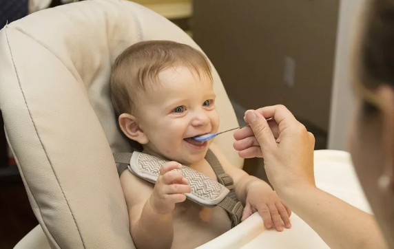 三歲前寶寶怎么開發智力 開發智力小游戲推薦