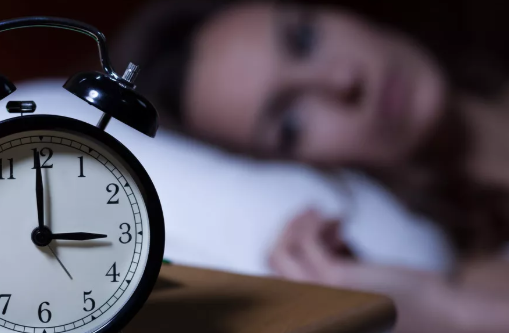 失眠朋友圈說說帶圖片 失眠簡短的心情句子