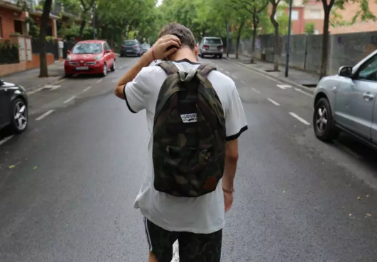 每日摘抄句子大全帶圖片 適合收藏或發朋友圈的短句