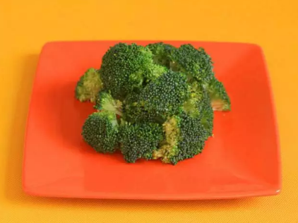 寶寶吃西蘭花的功效和好處是什么 西蘭花怎么做給寶寶吃