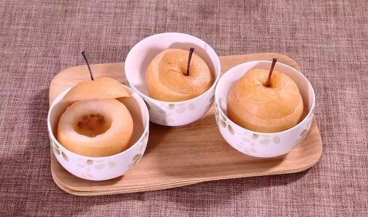 孩子秋季咳嗽吃什么食療治咳嗽比較好 秋季咳嗽食療食譜推薦