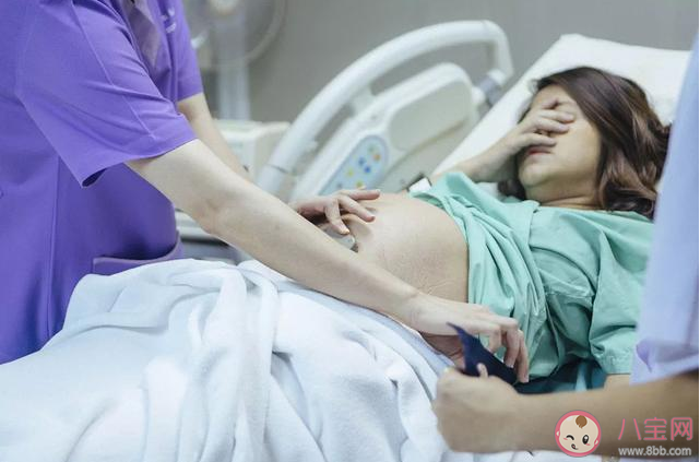 老公陪產(chǎn)會造成心理陰影嗎 老公陪產(chǎn)要做些什么