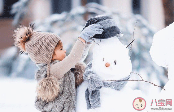 寶寶冬天怎么穿衣服 冬天寶寶穿什么衣服睡覺好 寶寶冬天怎么穿衣服 冬天寶寶穿什么衣服睡覺好