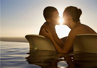 女性高潮來臨前的表現(xiàn)有哪些 如何看出女性是否高潮