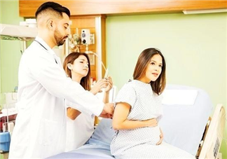 為什么剖腹產要插導尿管 剖腹產插導尿管會痛嗎