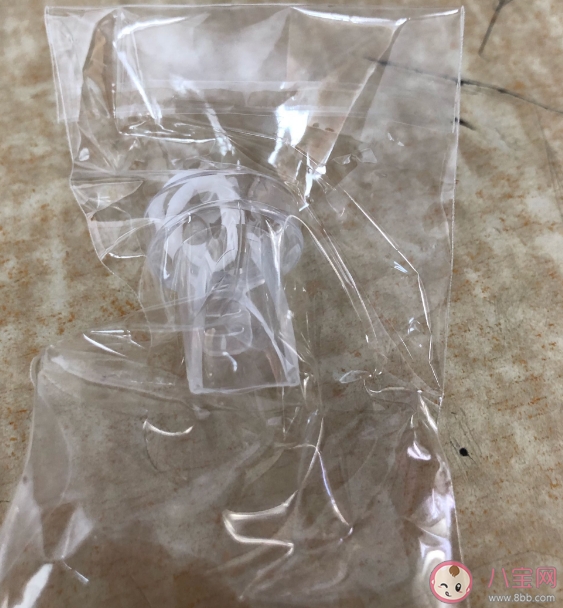 umee手動(dòng)吸奶器好用嗎 umee手動(dòng)吸奶器用起來感覺怎么樣