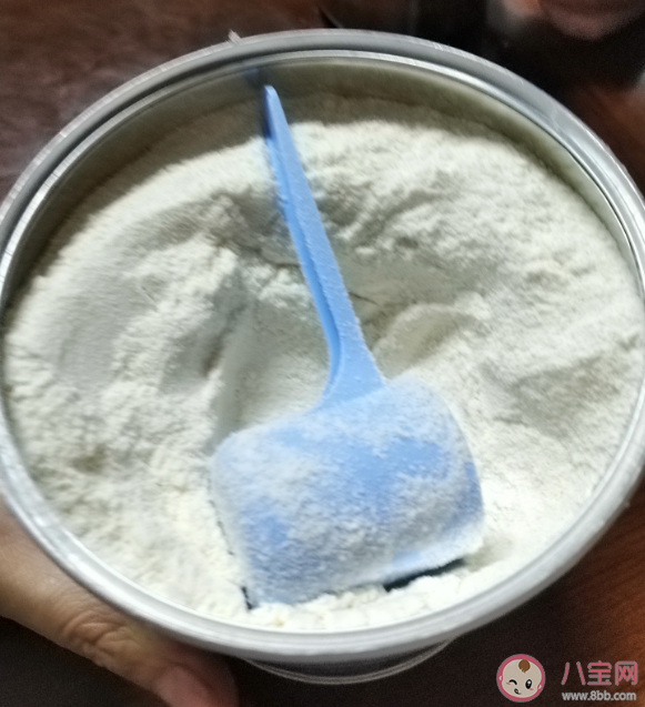 雅培小安素營養奶粉里面有黑色的是怎么回事 雅培小安素營養奶粉怎么樣