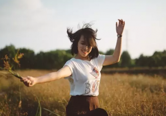 開朗型內向適合什么樣的人 怎么和開朗型內向人相處