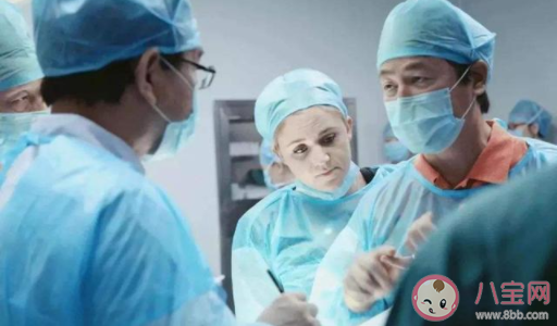 分娩時遇到男醫(yī)生有什么好處 分娩時遇到男醫(yī)生如何化解尷尬