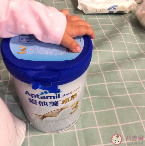 愛他美3段卓萃奶粉掛壁程度怎么樣 愛他美3段卓萃奶粉配方