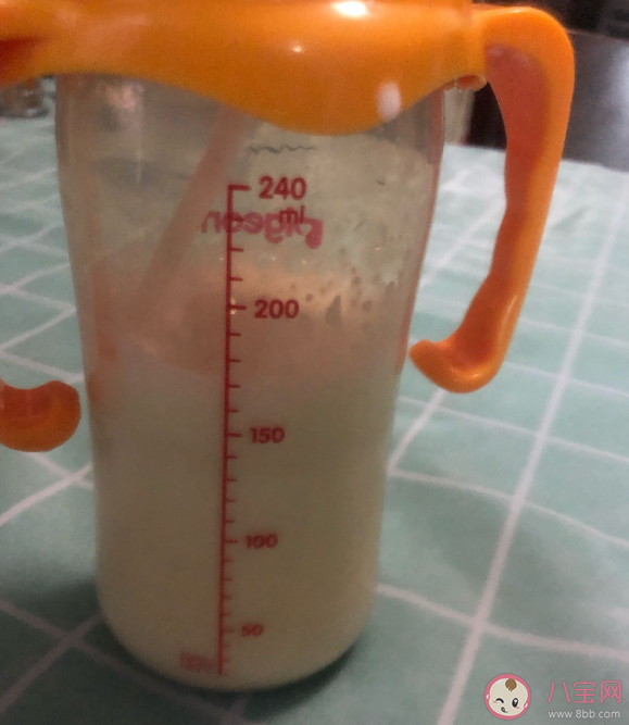 愛他美3段卓萃奶粉掛壁程度怎么樣 愛他美3段卓萃奶粉配方