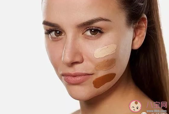 bb霜和粉底液的區別是什么 bb霜和粉底液哪個對皮膚傷害大