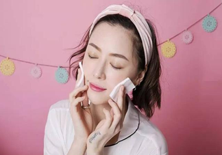 爽膚水和精華水可以一起用嗎 爽膚水和精華水的使用順序