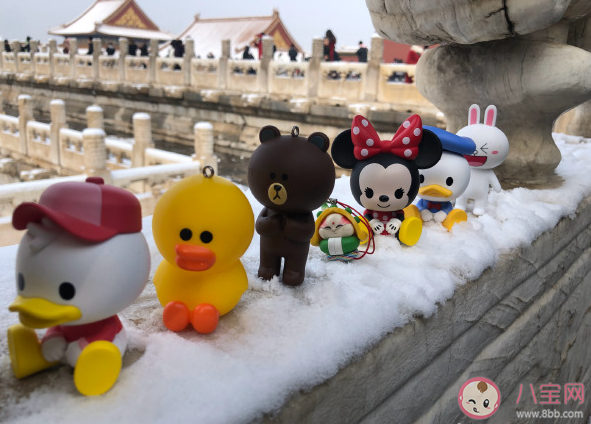 下大雪了帶圖唯美說(shuō)說(shuō) 突降大雪的心情感言句子 下大雪了帶圖唯美說(shuō)說(shuō) 突降大雪的心情感言句子