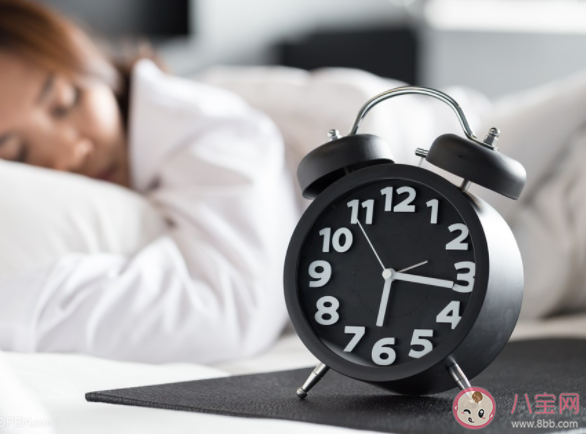 周末睡到自然醒的說說朋友圈 周末睡到自然醒的心情語錄