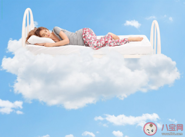 周末睡覺睡到自然醒的說說句子 周末睡覺睡到自然醒的句子心情