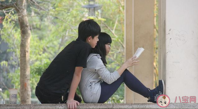 因?yàn)槭裁磩h掉了暗戀的人 為什么刪掉了暗戀的人