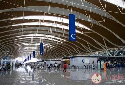 成都趕飛機需提前3小時到機場是怎么回事 坐飛機前要做好哪些準備 成都趕飛機需提前3小時到機場是怎么回事 坐飛機前要做好哪些準備