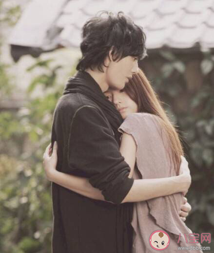 女生應該在意男方的家境嗎 女生是否會在意男友的家境 