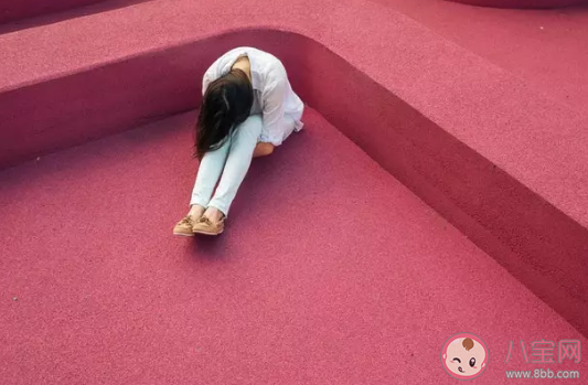 過年一個人的寂寞句子 一個人在外過年的心情感慨