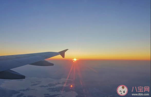 看到日出發(fā)朋友圈說說 看到日出的心情短語 看到日出發(fā)朋友圈說說 看到日出的心情短語