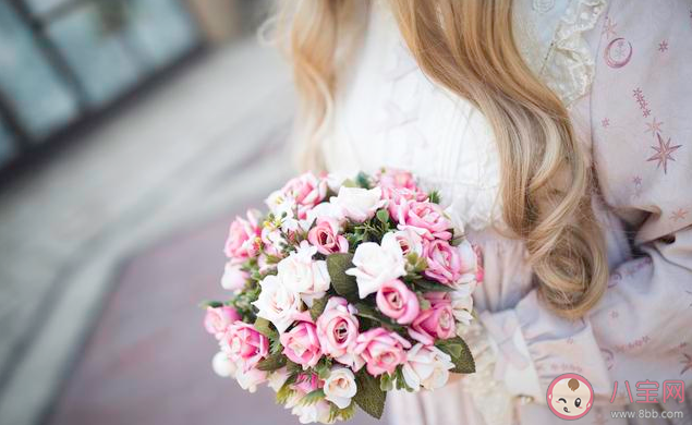 女生被追的時候在想什么 當女生被男生追時的幾大類型