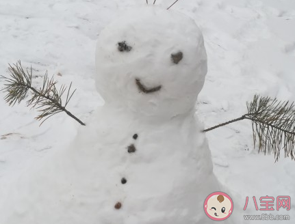 2020下雪天堆雪人怎么發(fā)朋友圈 下雪天堆雪人心情感慨