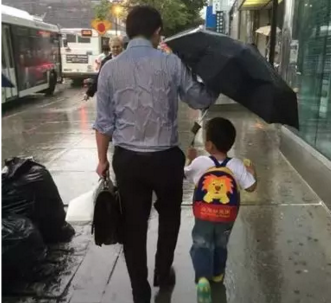 怎么讓爸爸跟孩子建立良好的關系 如何讓爸爸也會帶孩子 怎么讓爸爸跟孩子建立良好的關系 如何讓爸爸也會帶孩子