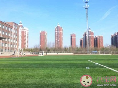 如果一覺醒來回到了大學怎么辦 大學四年的感觸是什么