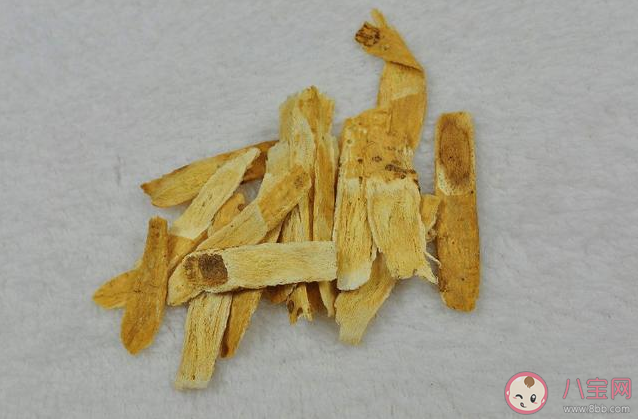 黃芪和枸杞泡水喝有什么作用功效 黃芪和枸杞泡水喝會上火嗎