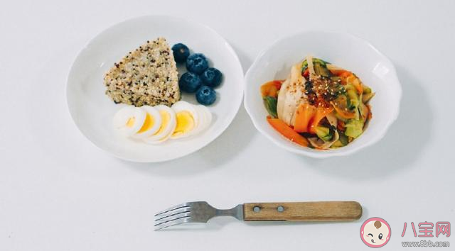 當(dāng)代年輕人吃飯流程是怎樣的 當(dāng)代年輕人吃飯流程步驟