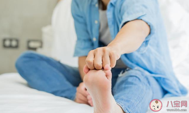 冬季為什么容易腳部冰涼 冬天手腳冰涼怎么運動保暖