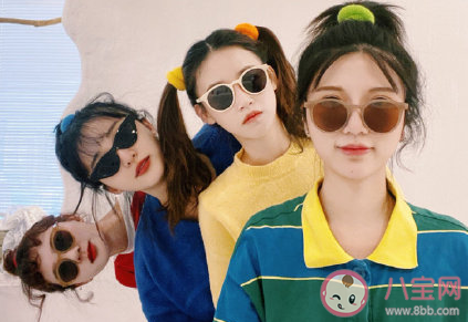 不愛自拍的女生心理 女生不愛自拍是什么原因