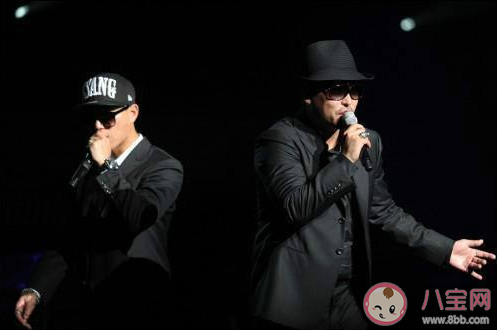 抖音孤獨探戈背景音樂是什么歌 韓語《我不是在笑》歌詞在線聽歌