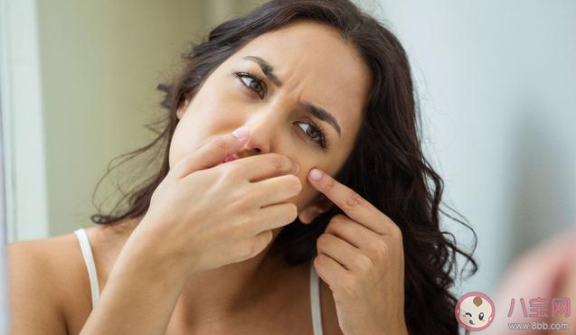 臉上長痘可以用護膚品嗎 臉上長痘如何使用護膚品